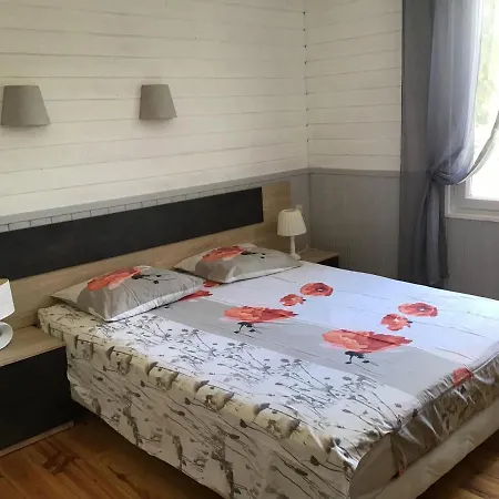 Le Clau Provencal Apartment *